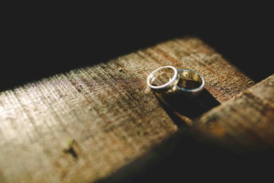 %Los Angeles Family Lawyer estefania solveyra 411731 unsplash copy 555x370 - Family Law News and Views